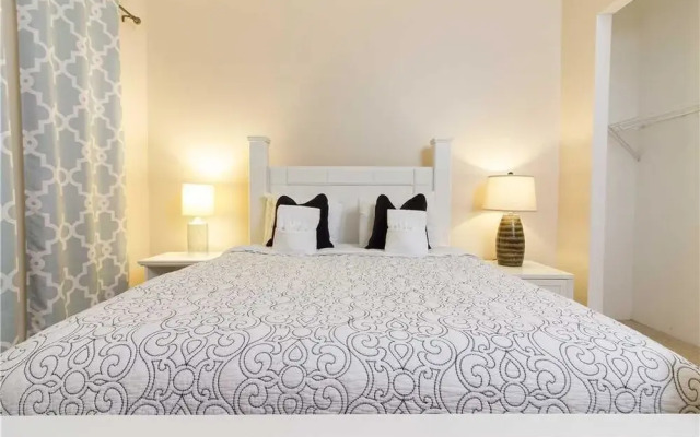 Sea Star Palace - Six Bedroom Home