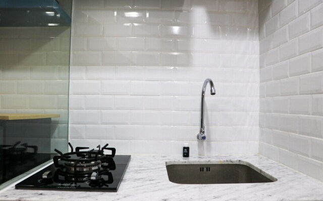 Stunning And Comfy Studio Apartment Transpark Juanda Bekasi Timur