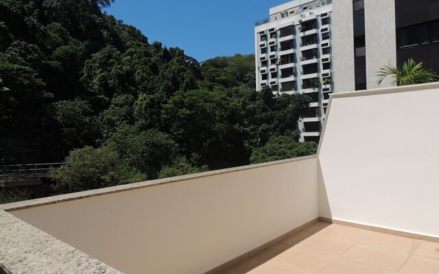 Ótimo Flat 3 Quartos Vista Cristo Redentor