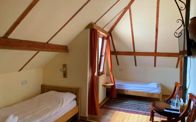 Отель «Мирхав»