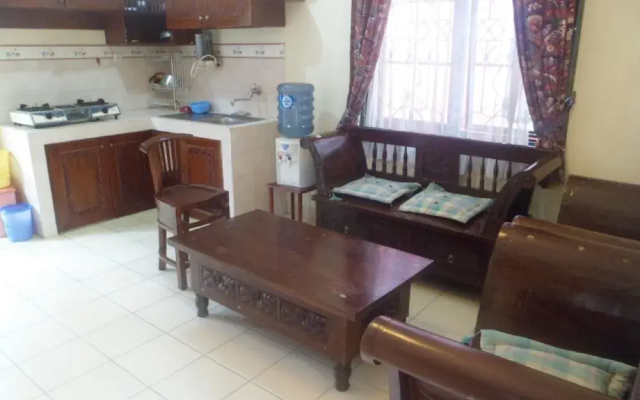 Villa Kota Bunga Mawar