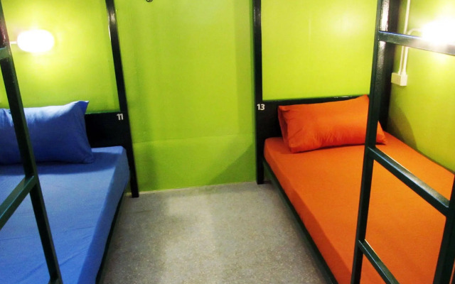 Treechart Hostel
