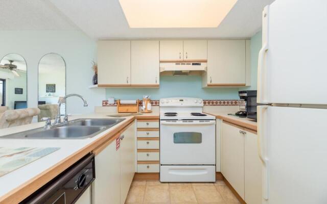 Ocean Village Club N33