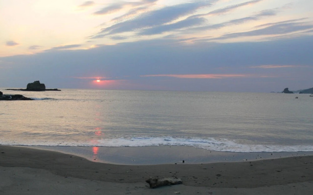 Marsella Beachfront B&B