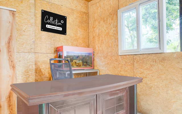 Super Collection O Baner Near Mumbai Pune Highway