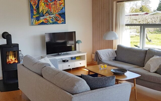 8 Person Holiday Home in Stubbekobing