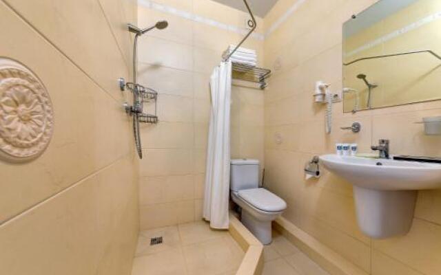 Guest House On Khersonskaya 73