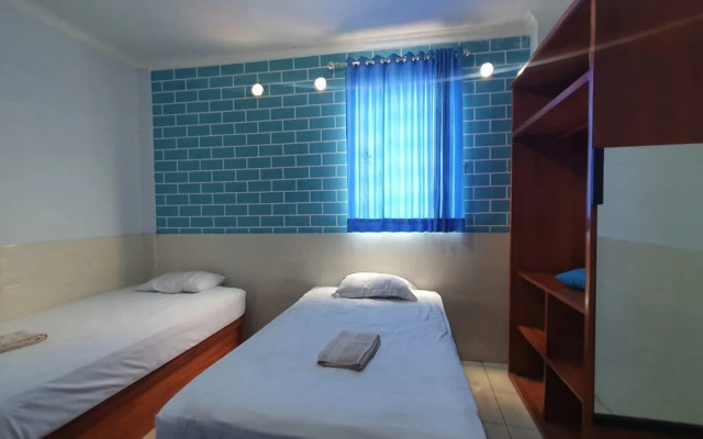 Reddoorz @ Homestay Gayatri