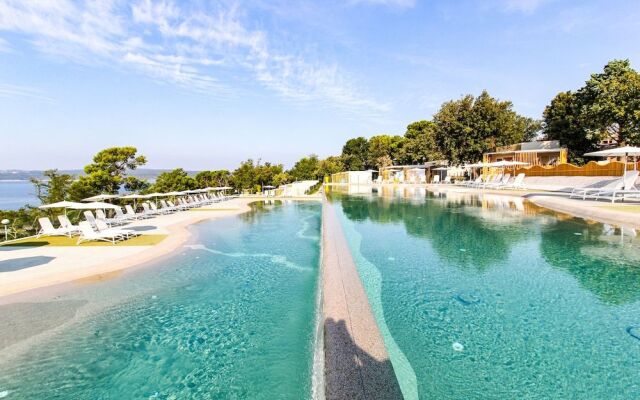 Elements Camp Selce