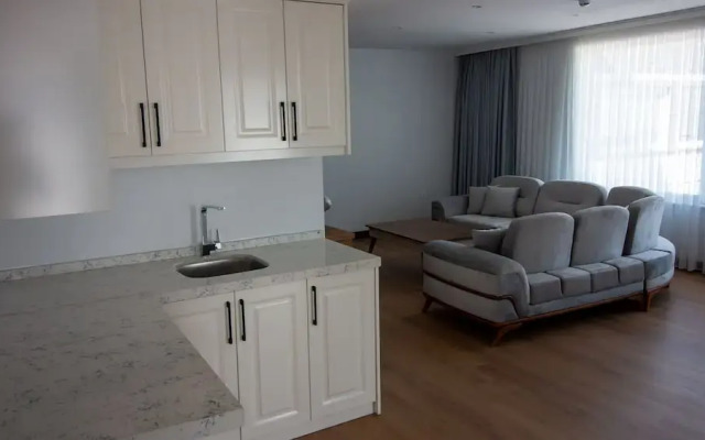 Lake Li̇fe Hotel