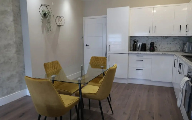 Casa Bella in Sherborne s Historic Quarter