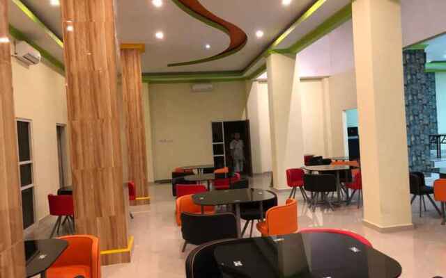 New Ricky Hotel