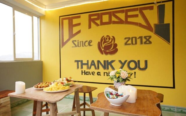 De Roses Ha Long Homestay Hostel