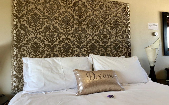 Sandra's Guest House