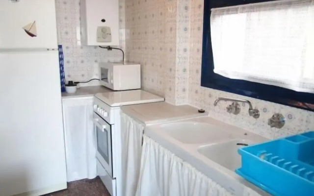 Apartment With sea Views in Llan?? - 1052