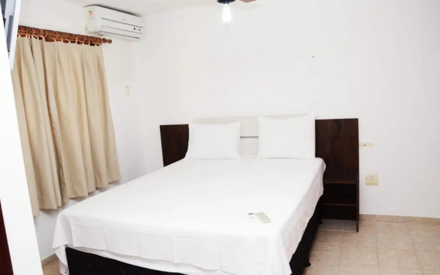 Praiamar Guest House