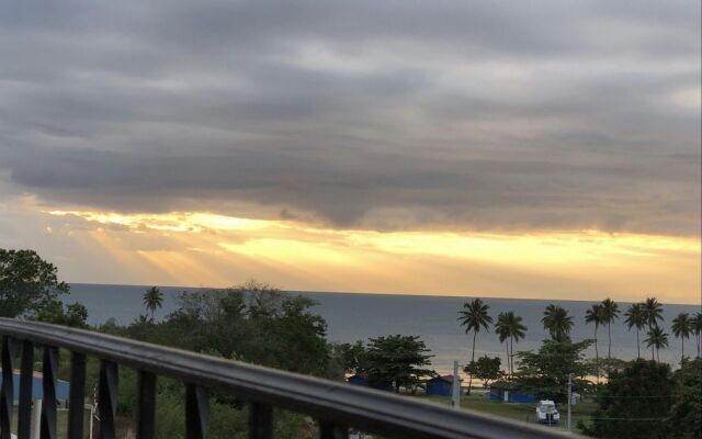 Sunset Paradise - Ocean View Penthouse