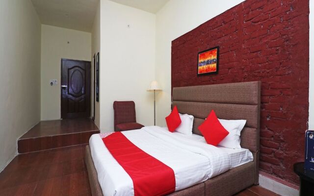 Oyo 22298 Mannat Farms