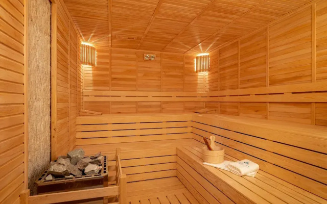 Elysium Deluxe Suites