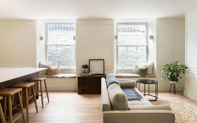 Deluxe Apartment in Historic Quarter near Beaches