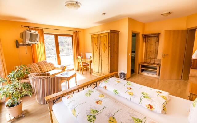 Waldhotel