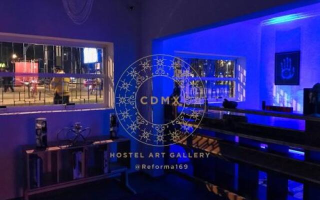 CDMX Hostel Art Gallery