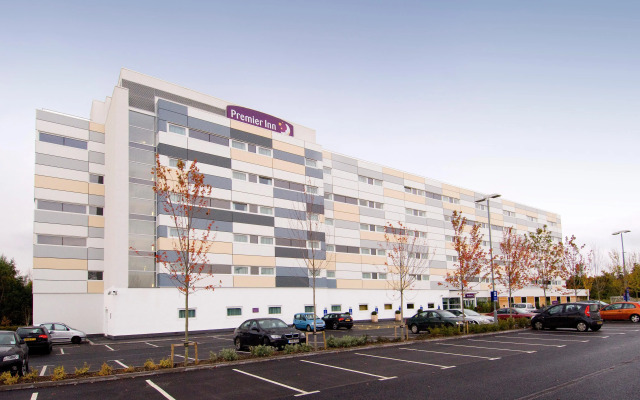 Premier Inn Manchester Airport – Freight Terminal