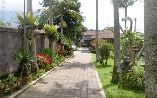 Pelangi Homestay RedPartner