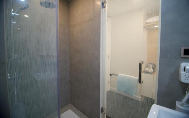 Verse Luxe Wahid Hasyim