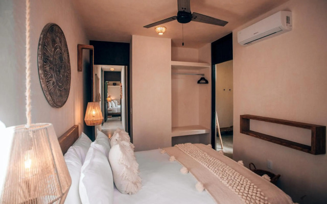 Round Villa Private Pool & Jungle rooftop 2A