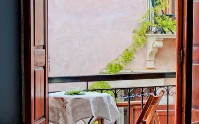 Smaragdi Rooms for Rent