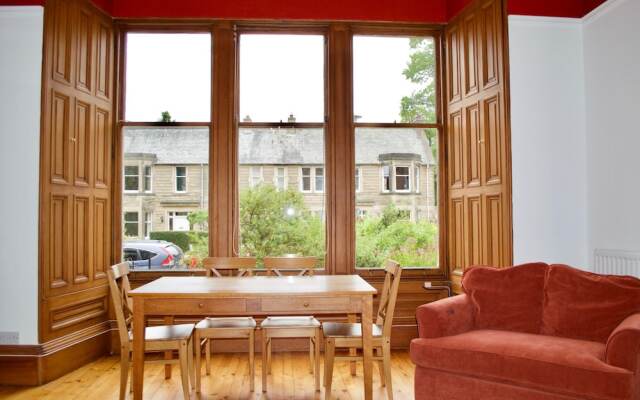 Lovely Grange Conservation Area Ground Flat