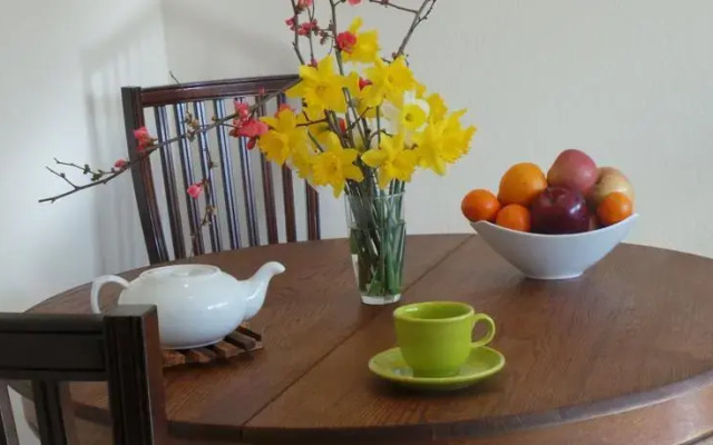 Coloma Spring Suites