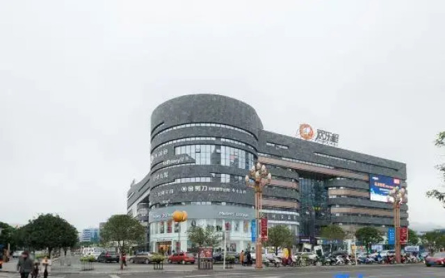 Falcon Bast Dreamlan  Hotel