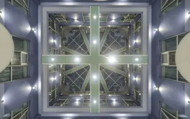 Happy Inn Hotel (Zhengzhou CBD Exhibition Center)