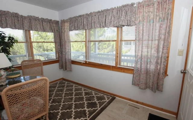 Sundance - 6 Br Home