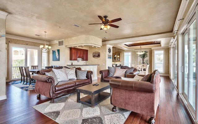 Sea Span by RedAwning