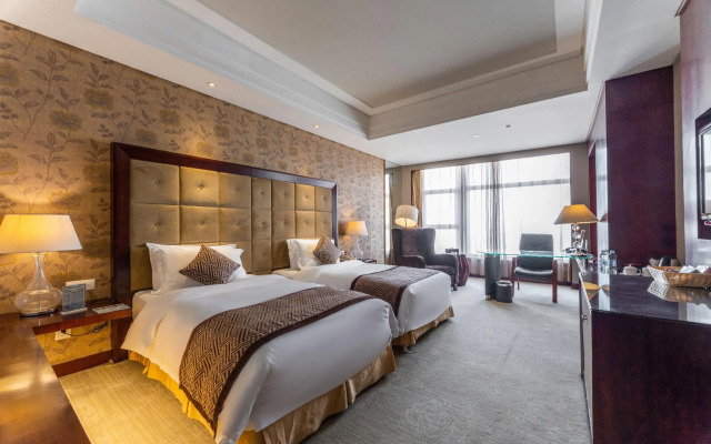 XinHua JianGuo Hotel
