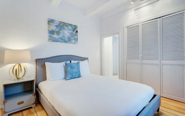 Place Jacques Cartier Apartments by Hometrotting