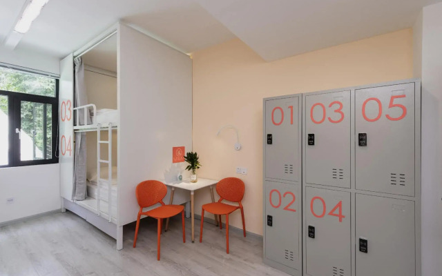Taoxi Creek Hostel