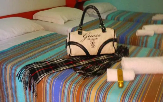 Hotel Maena
