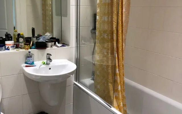 Impeccable 2-bed Apartment in Orpington