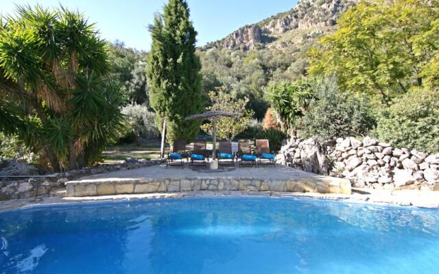 Casa Rural Los Algarrobales
