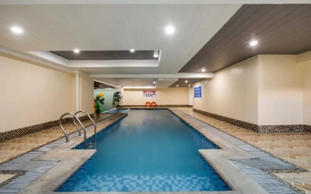 Oyo 207 Bay Area Suites Near Philippine General Hospital