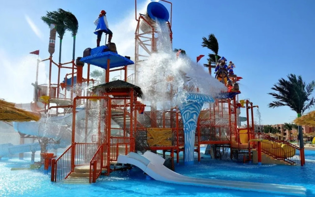 Albatros Aqua Blue Azrak VIP Package