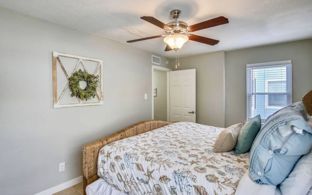 Anchor by Pleasure Pier II