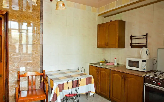 Lessor Apartments