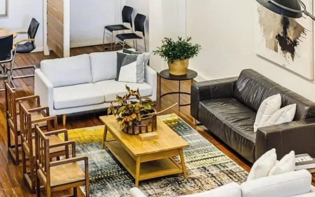 Bedroom On K Road With Private Bathroom