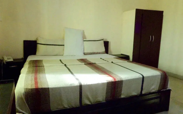 KDT Hotels And Suites