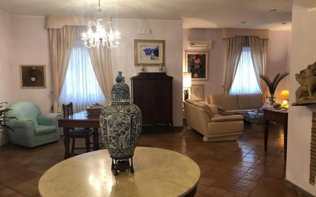 LElisea Maison De Charme